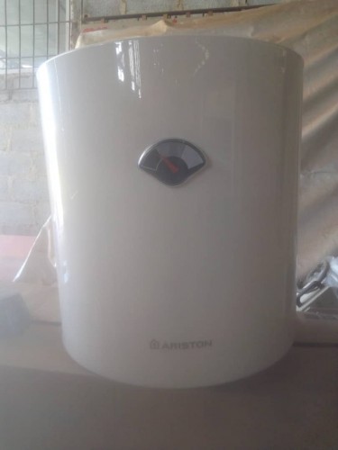 Ariston 50 litres Water Heater
